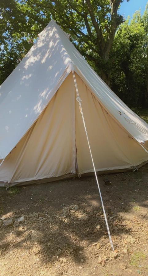 Stansted Glamping 호텔 브록스테드 외부 사진